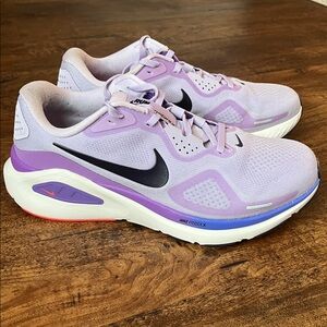 Like New Nike Run Structure 26 Running Shoes